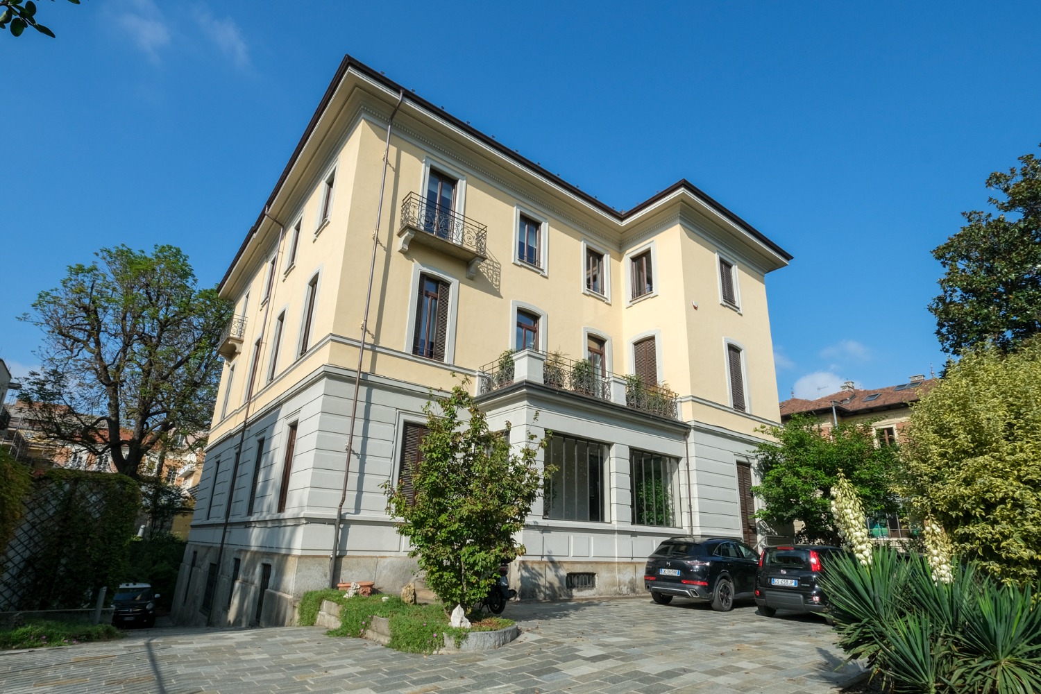 PALAZZOTTO D’EPOCA - CORSO MASSIMO D’AZEGLIO