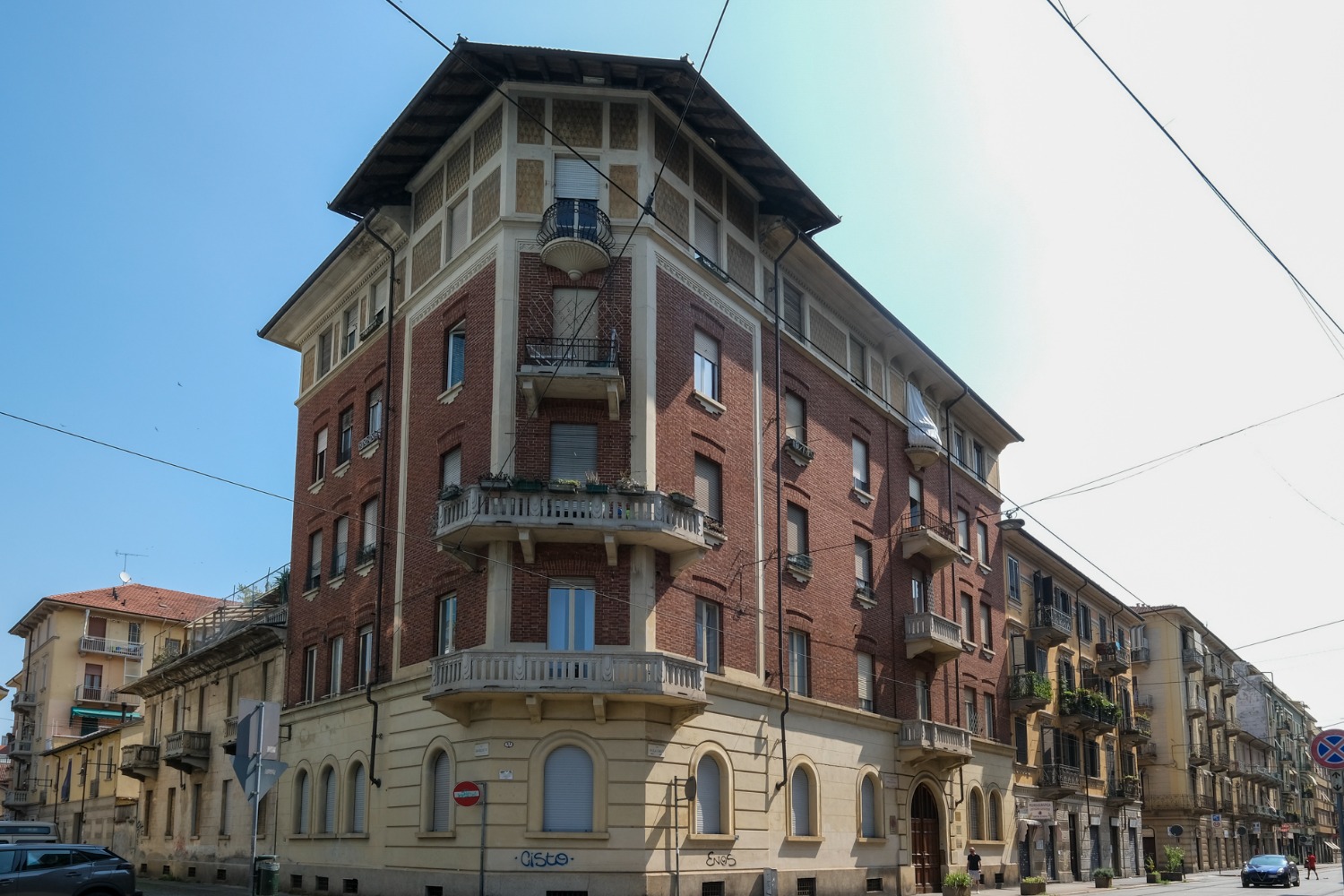 CAMPIDOGLIO - ALLOGGIO 70 MQ EURO 178.000