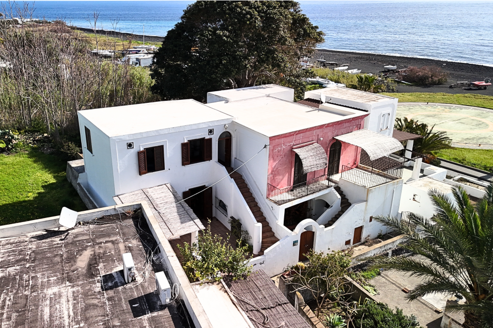 STROMBOLI - VILLETTA - 129 MQ - € 320.000