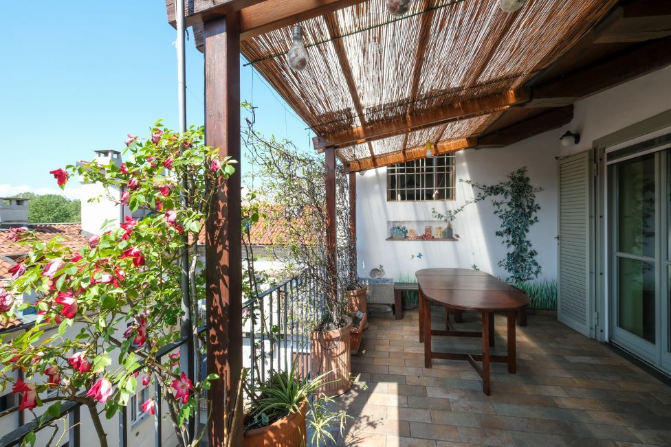 VIA GARIBALDI ANG. VIA MISERICORDIA - 186 MQ - € 780.000