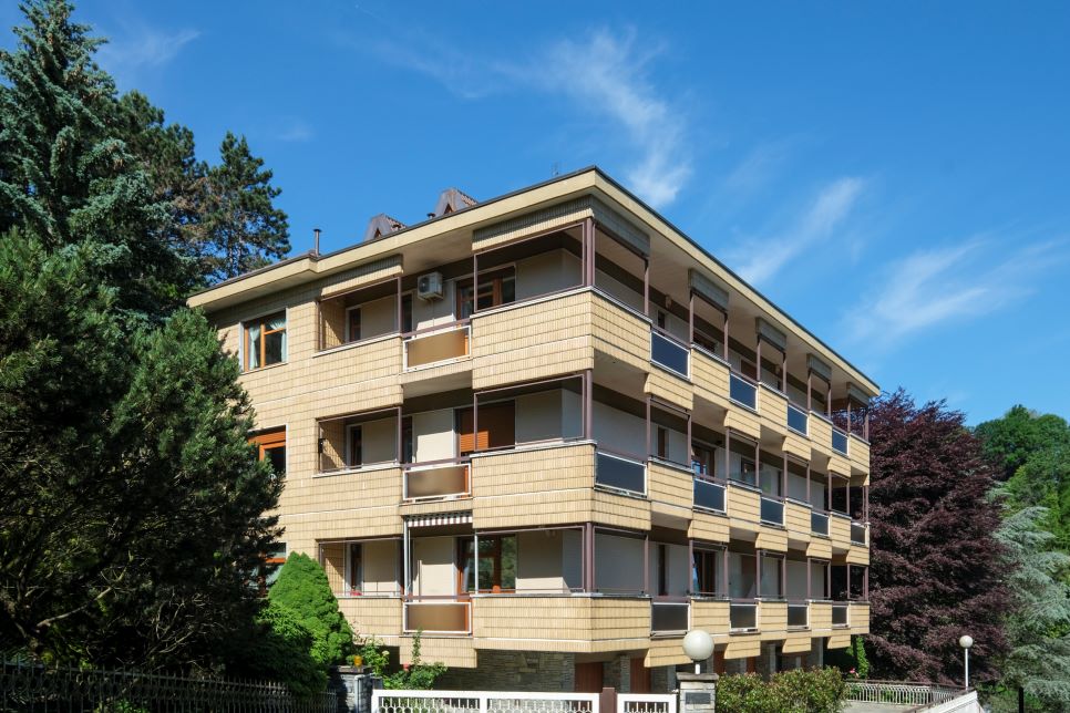 STRADA  PONTE VERDE -  MQ 55 CON AREA ESTERNA ESCLUSIVA DI MQ 80  - € 125.000