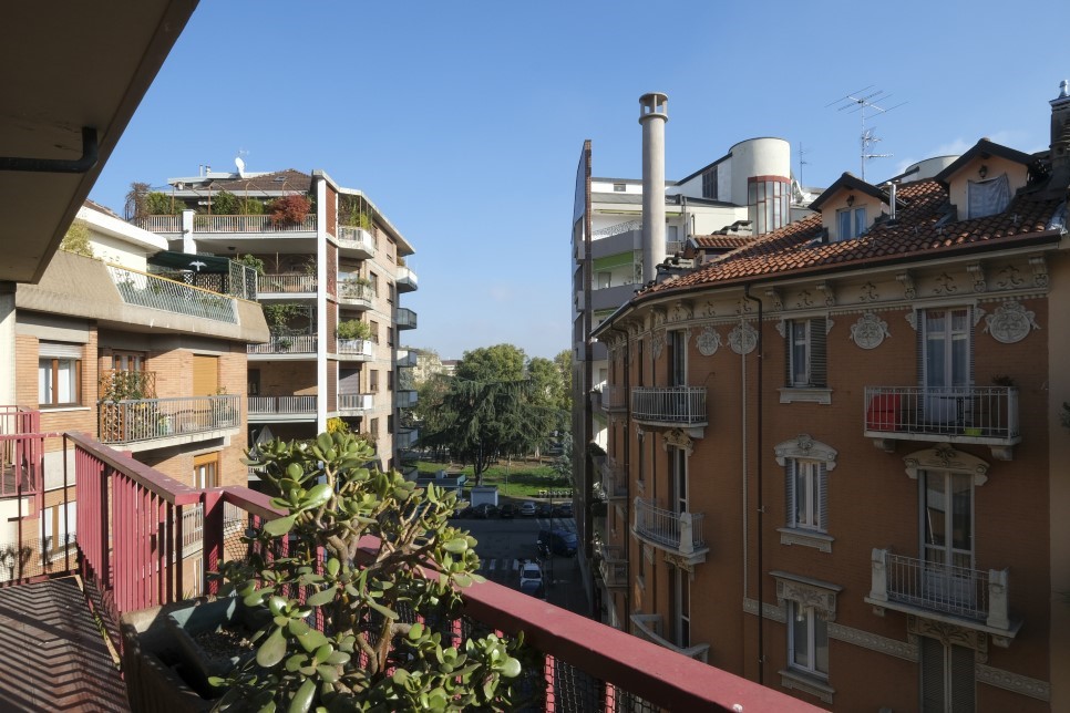 PIAZZA ADRIANO - VIA MONFORTE - MQ 174 - € 395.000