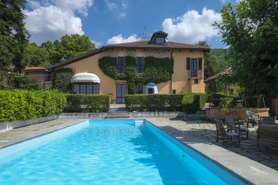 VILLA D’EPOCA del 1752 - 650 MQ - € 950.000