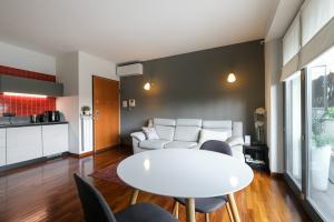 VIA VEROLENGO - MQ. 50 ARREDATO - € 149.000 