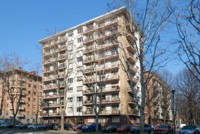 PARELLA - CORSO FRANCIA - MQ  200 - € 398.000