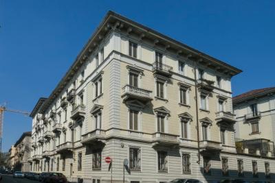VIA DE SONNAZ - 150 MQ - € 1.600